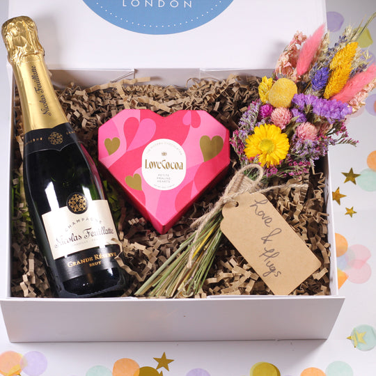 The Champagne, Flowers & Chocs Box of Hugs